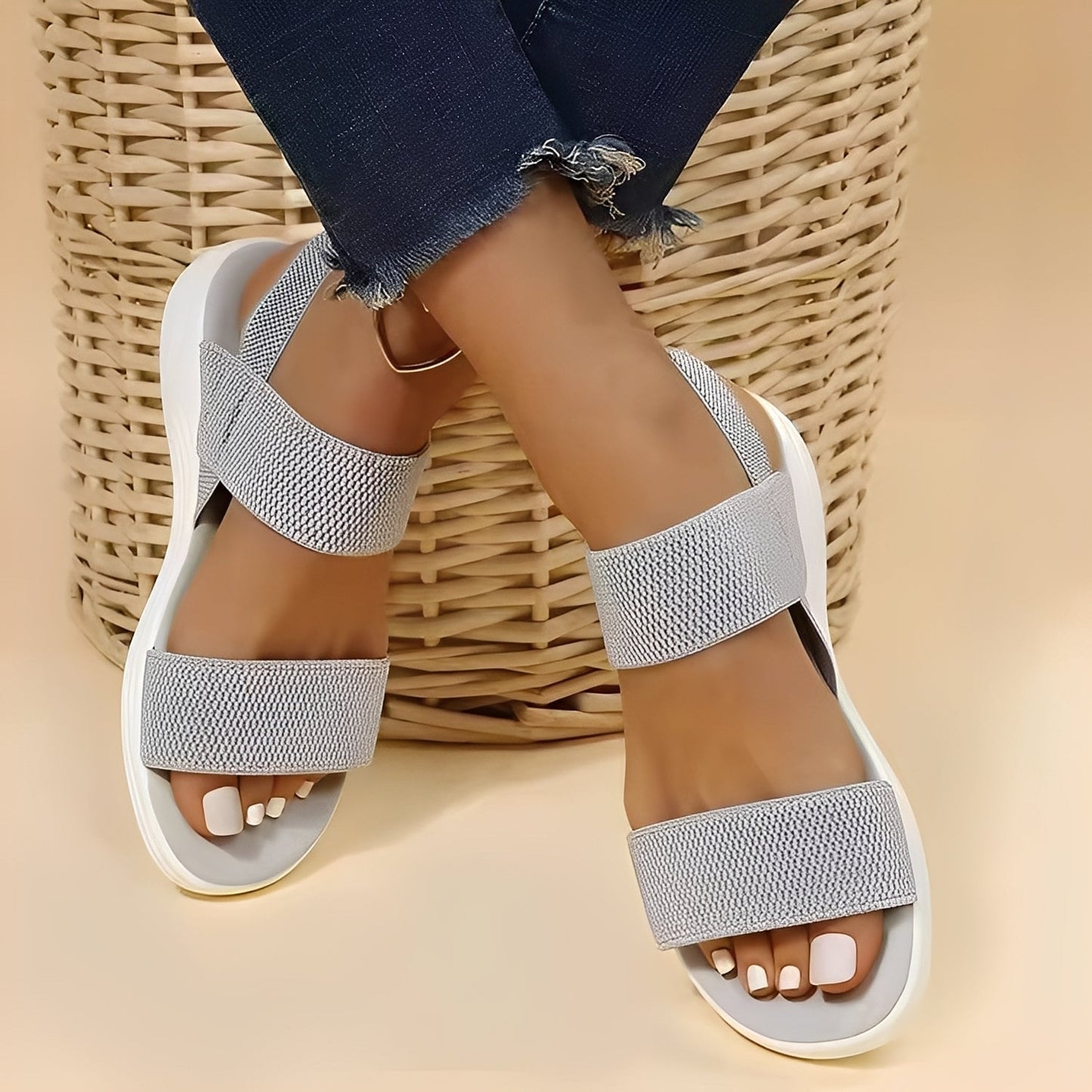 Jessika - Tilfeldige flate sandaler av Flyknit for damer