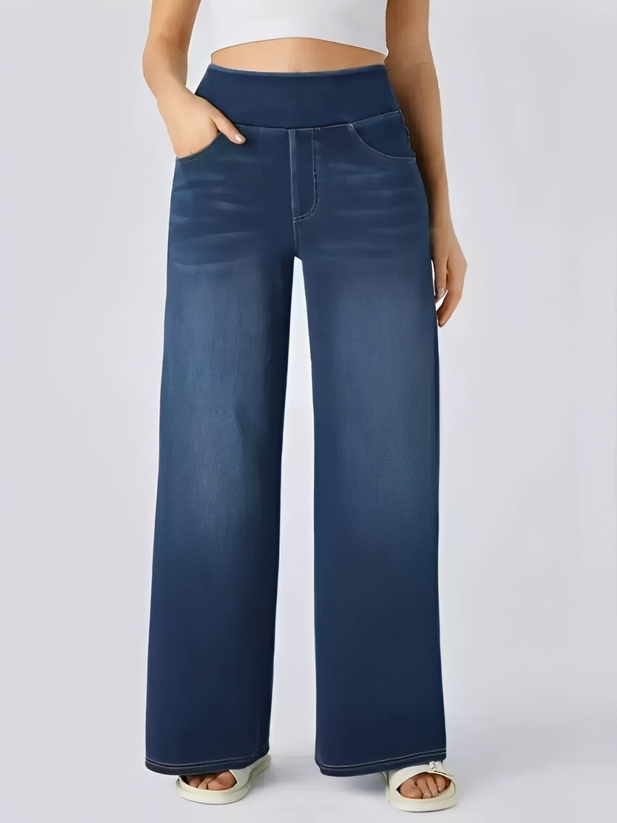 Miley - Stretchy Straight Jeans with High Waist for Women