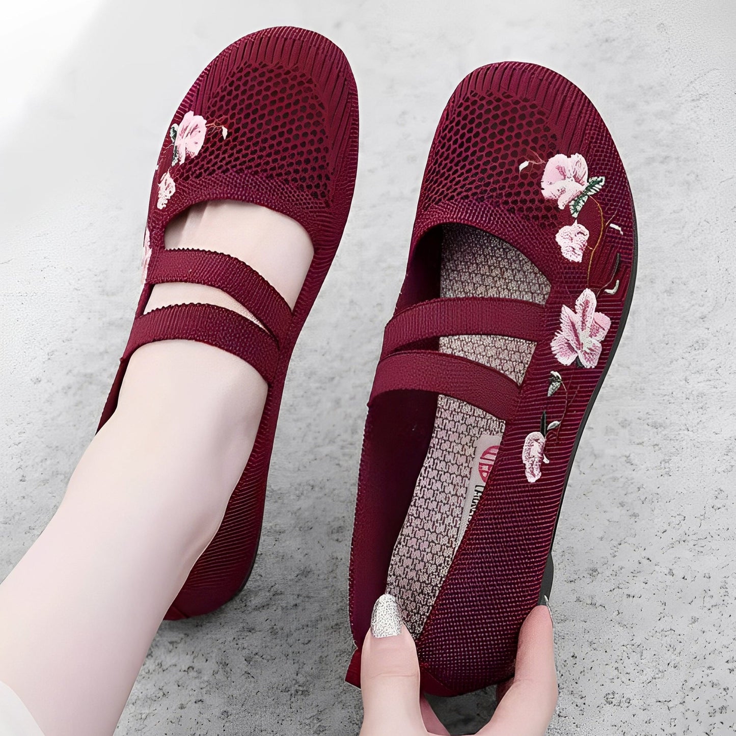 Jazmin - Tilfeldige, pustende damesko med broderi