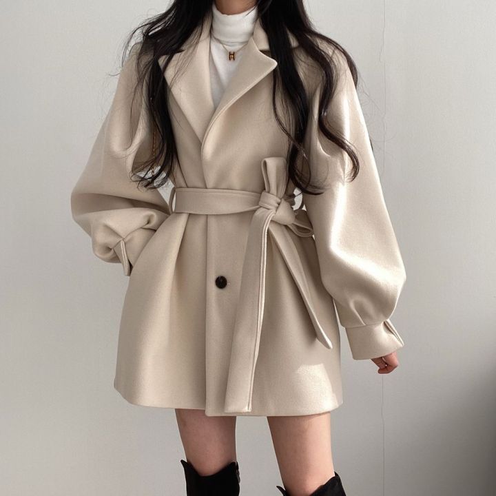 Penelope – Elegant Kort Kåpe
