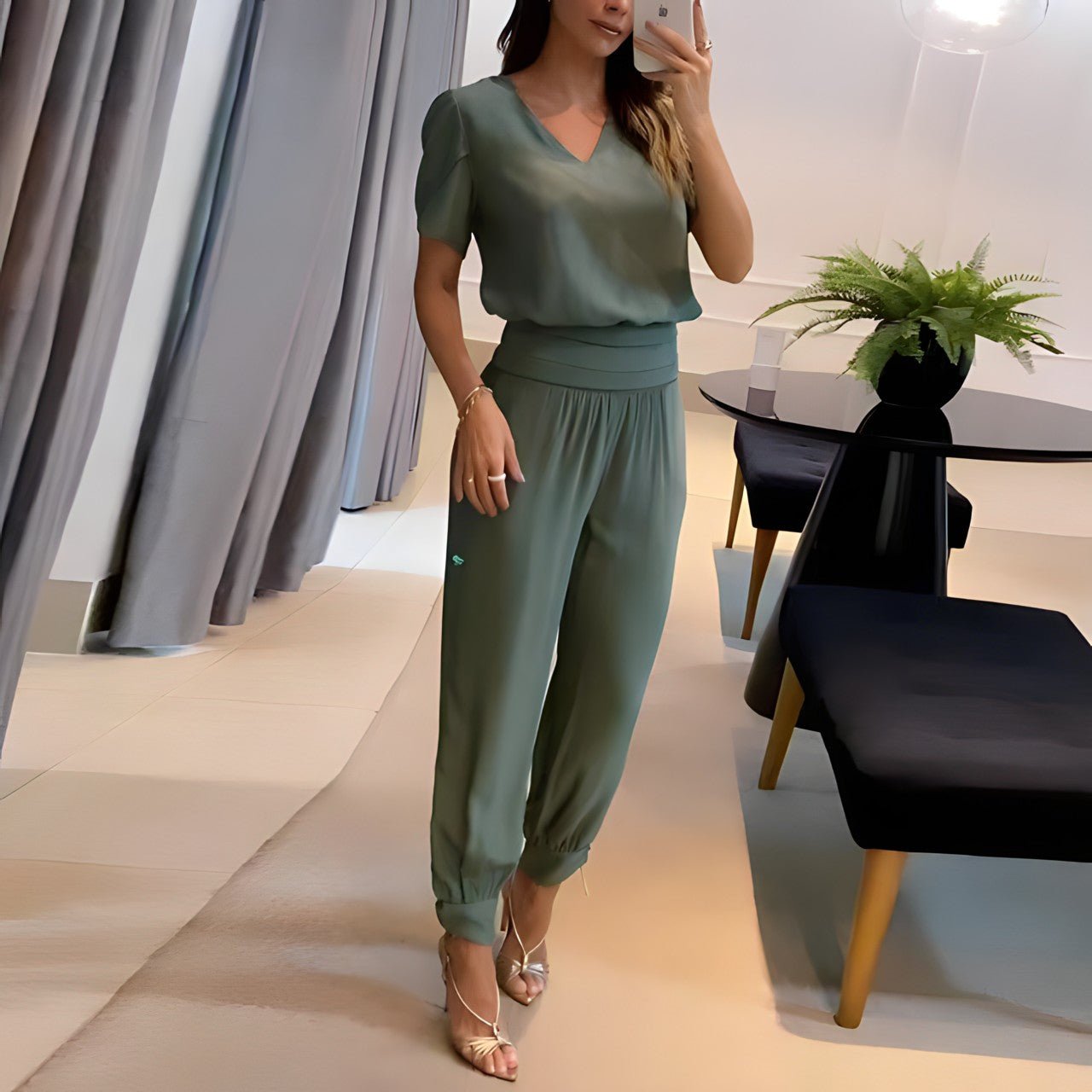 Alexandra – Set av bluse og bukse