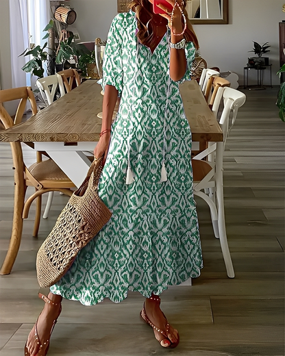 Domitille - Elegant kjole med V-utringning for kvinner