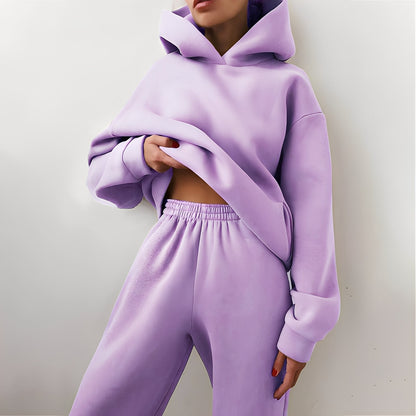 Wenona - Behagelig fritidssett med hette for damer