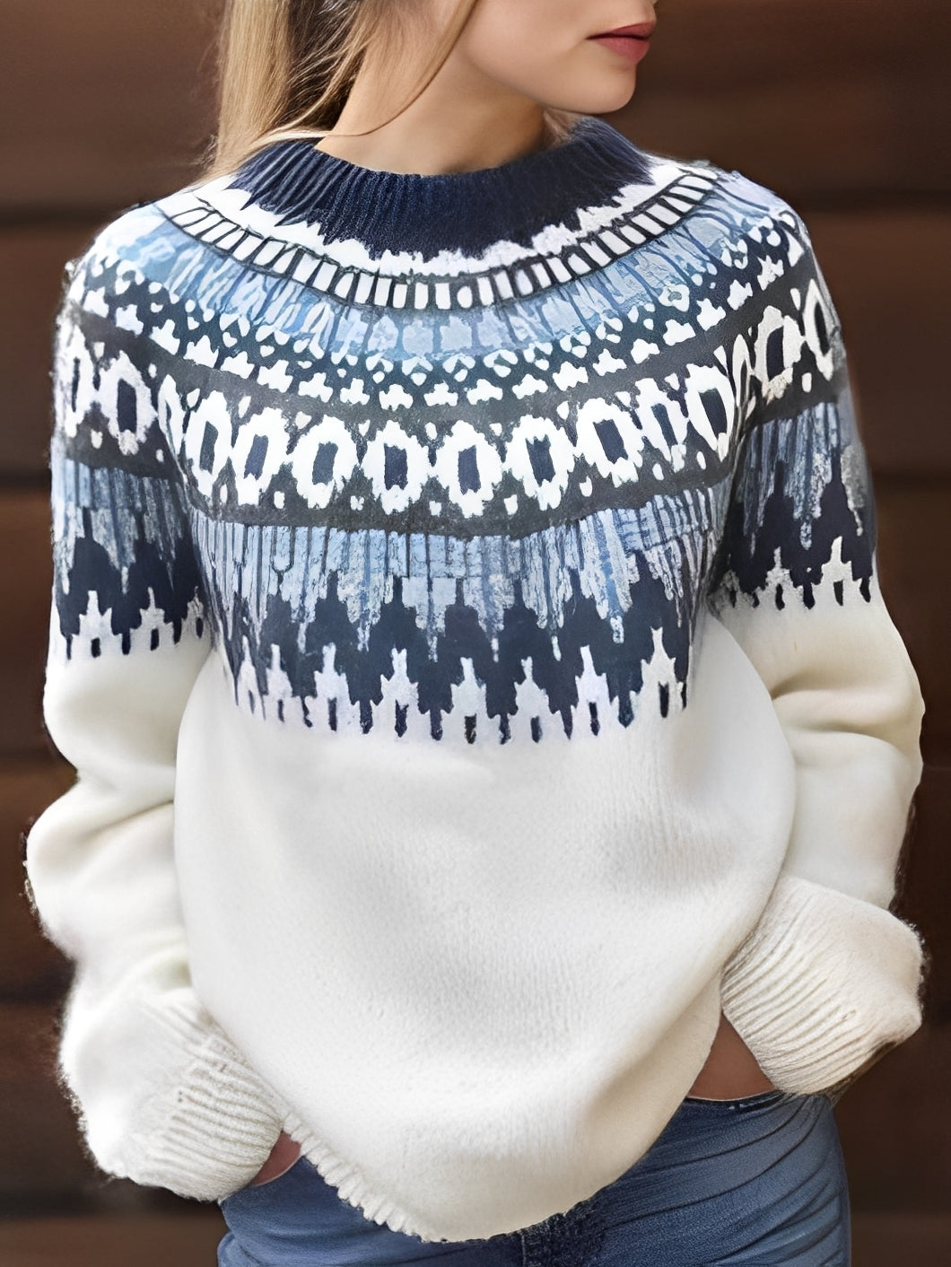 Lorine - Varm genser med stilig mønster for damer