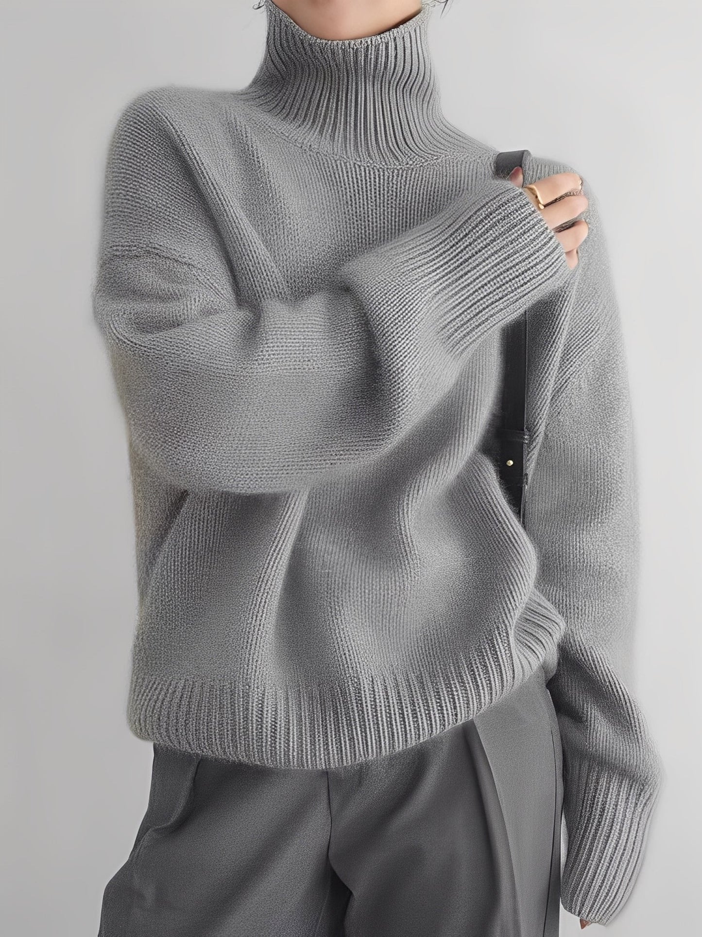 Yvette - Løs Kasjmir-Turtleneck-Genser for Kvinner