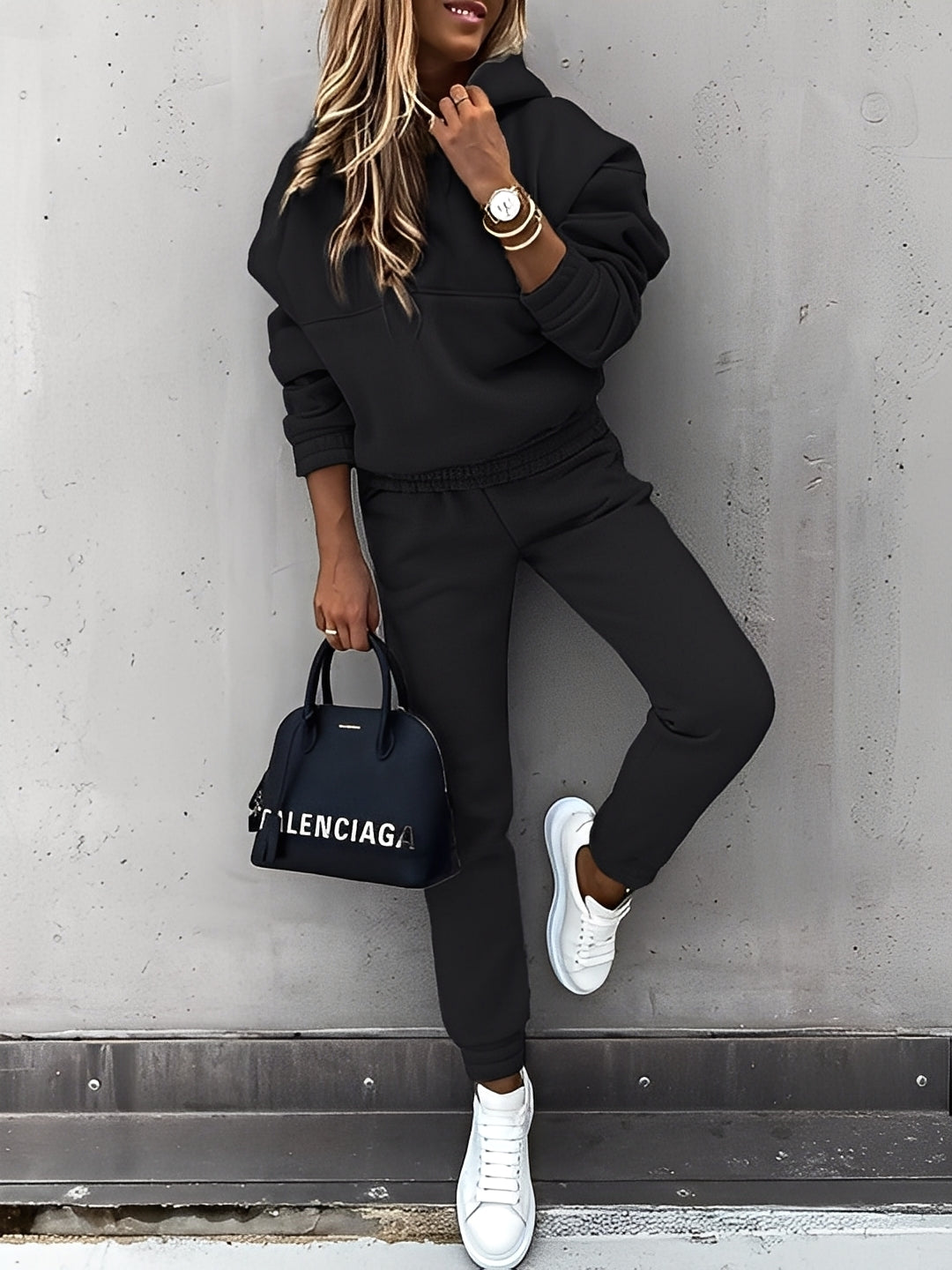 Dianna - Stilfullt joggesett med hette for damer