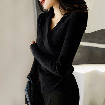 Myrtle - Klassisk asymmetrisk damegenser med smal passform