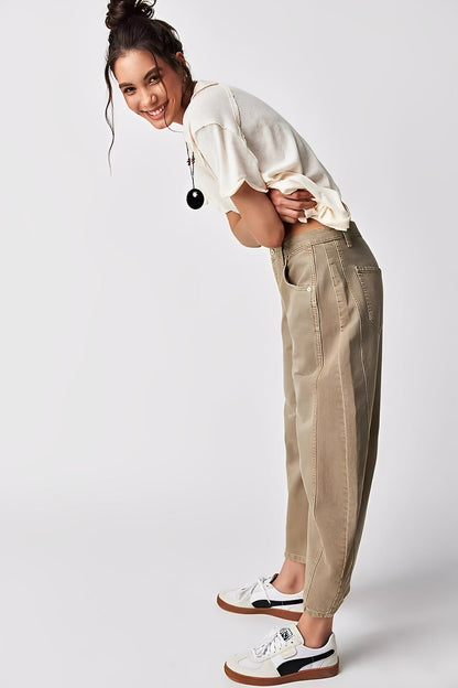 Adrienne - Klassiske vidt snittede Barrel-Jeans for damer