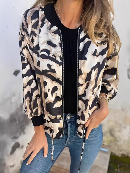 Ryana - Stilig jakke med glidelås for damer