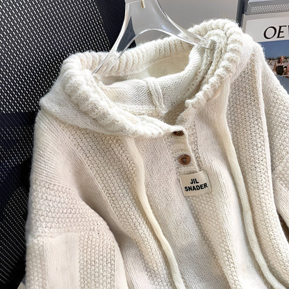 Haylee - Uformell hettegenser med knapper for damer