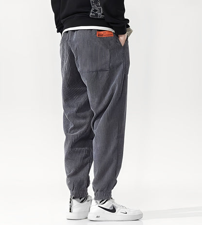 Nicholas - Stilfulle joggebukse av cord for herrer