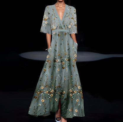 Débora - Lang elegant kjole med blomstermønster for kvinner