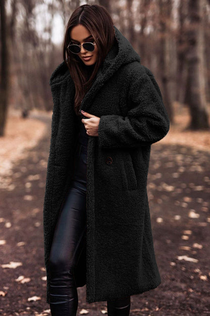 Yancy - Elegant lang plysjfrakk for damer
