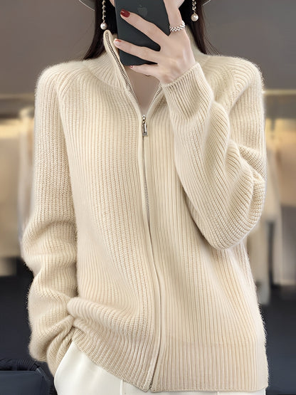 Brylee - Motepregede ullstrikkejakke med glidelås for damer