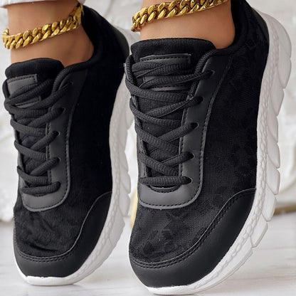 Charlee - Stilige, pustende damesneakers