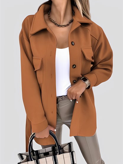 Tiffanie - Moderne, lette ulljakke med reverskrage for damer