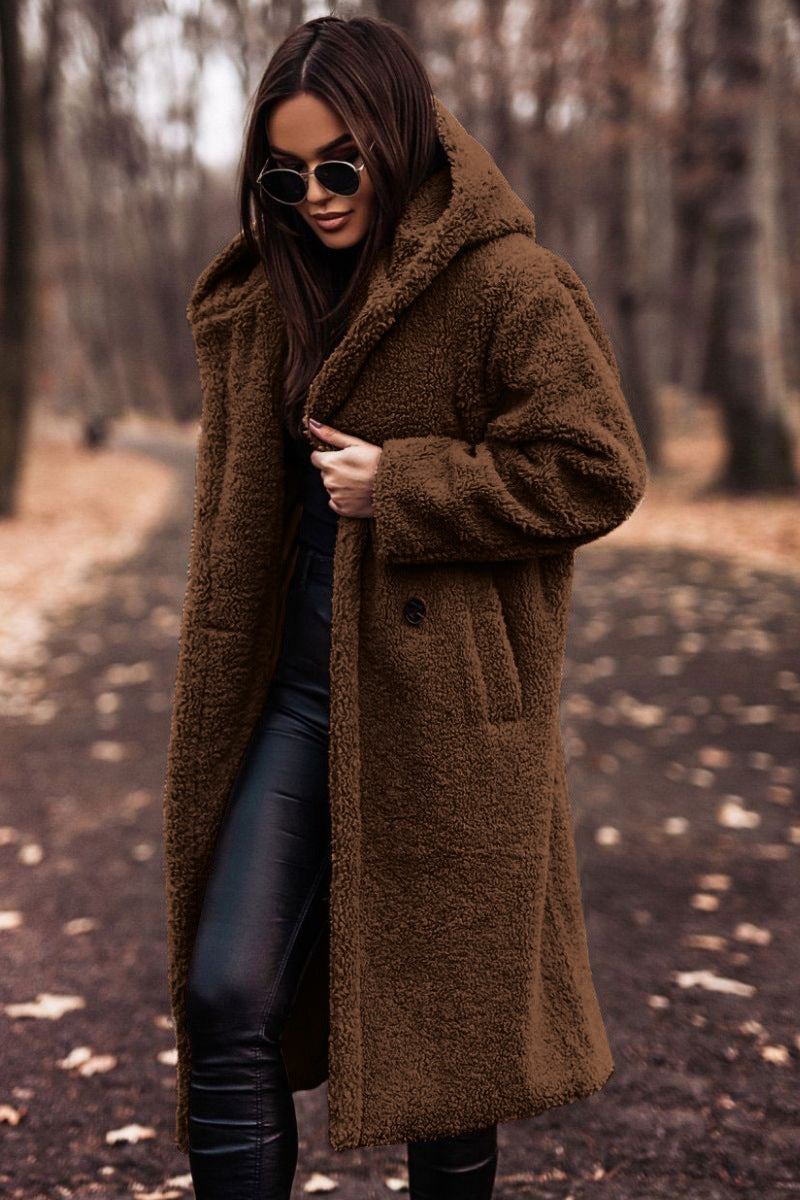 Yancy - Elegant lang plysjfrakk for damer