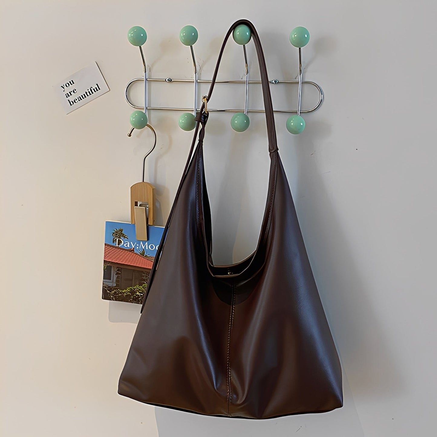 Kathleen - TIlfeldig skinnveske for damer