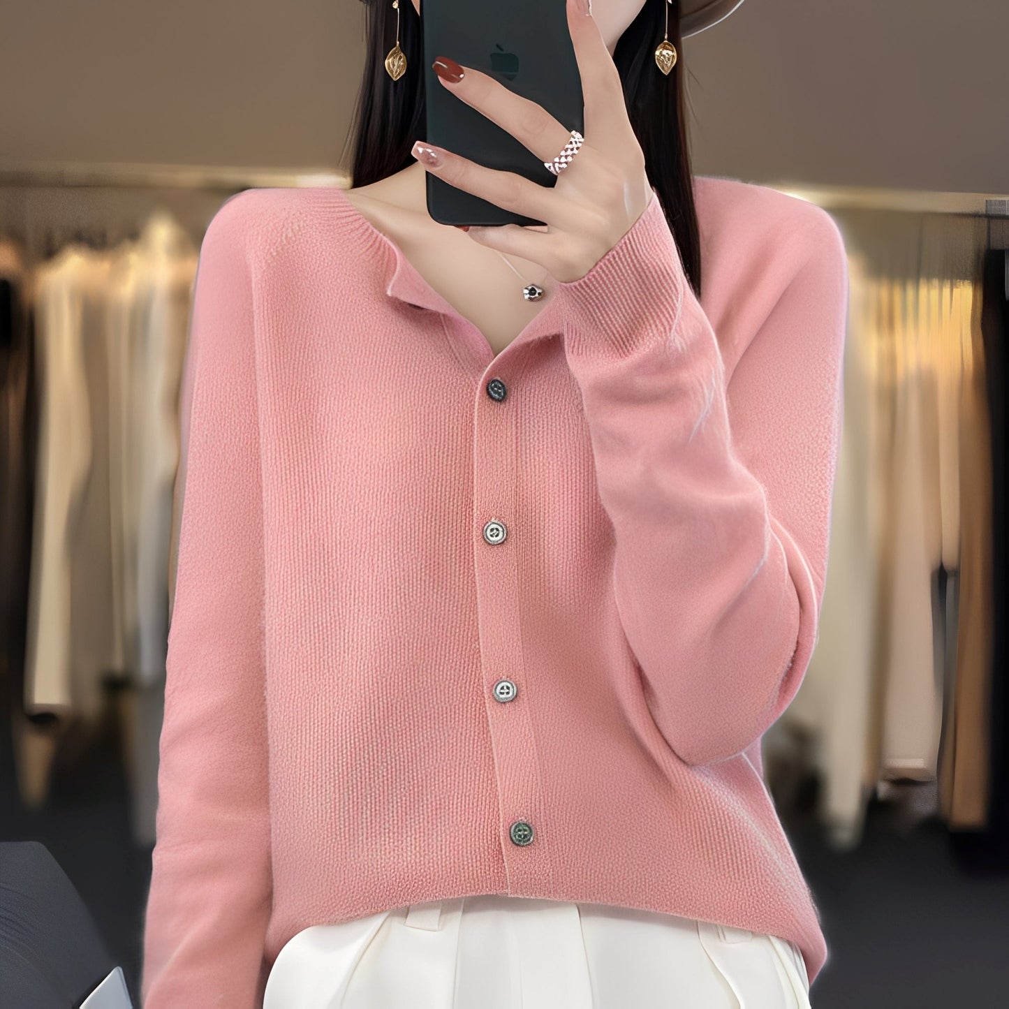 Haydée - Elegant kneppet cardigan for kvinner