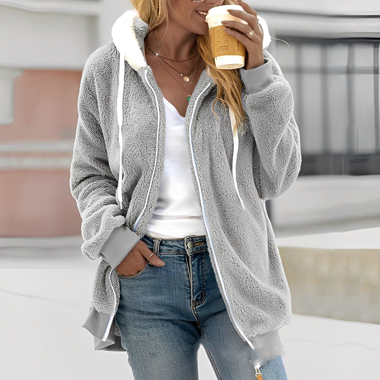 Rheanna - Varm fleecejakke med hette for damer