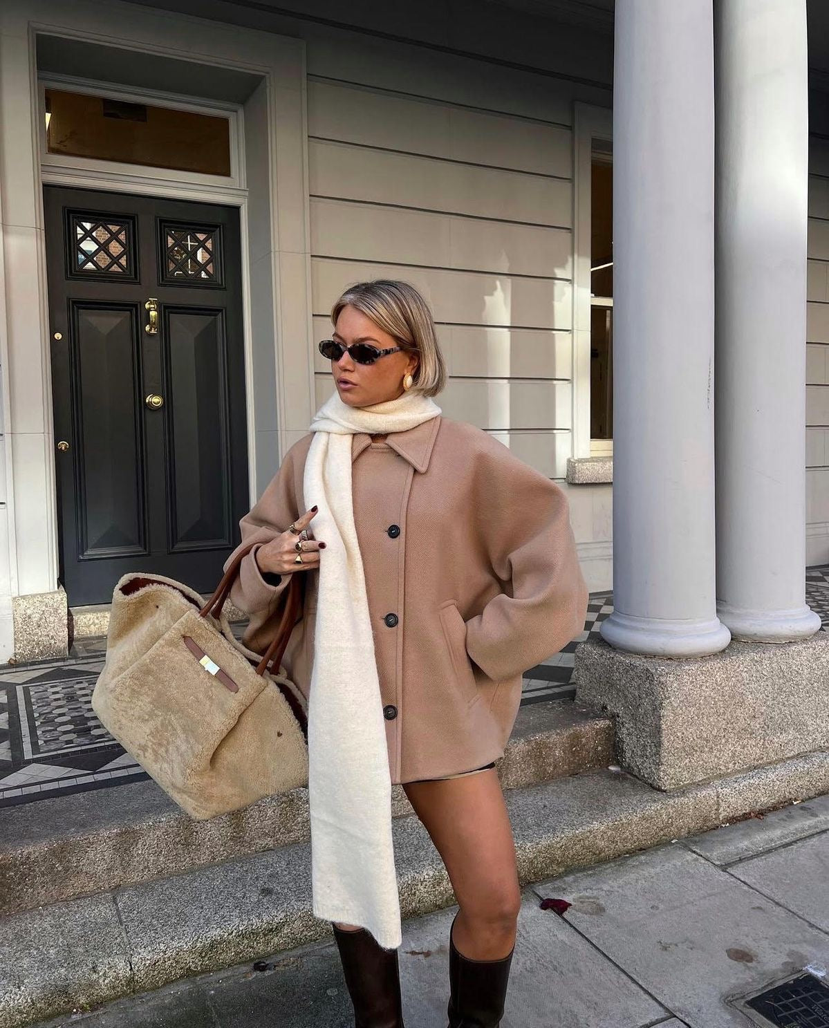 Elena – Oversize Ullblandet Dobbeltspent Kåpe