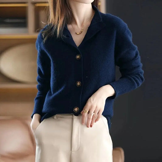 Pierina - Elegant Cardigan