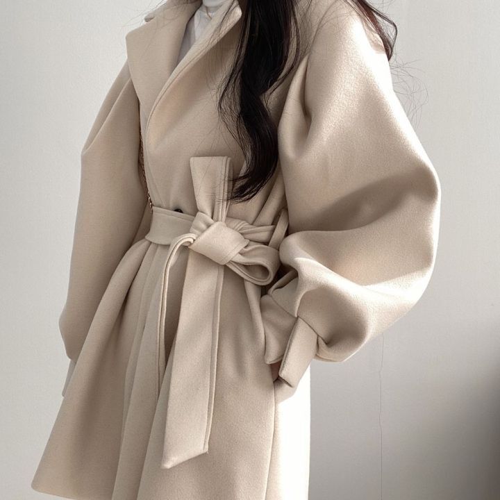 Penelope – Elegant Kort Kåpe