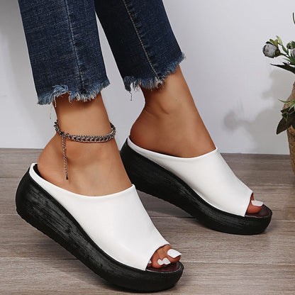 Gaile – Stilige All-Season Slides for Damer