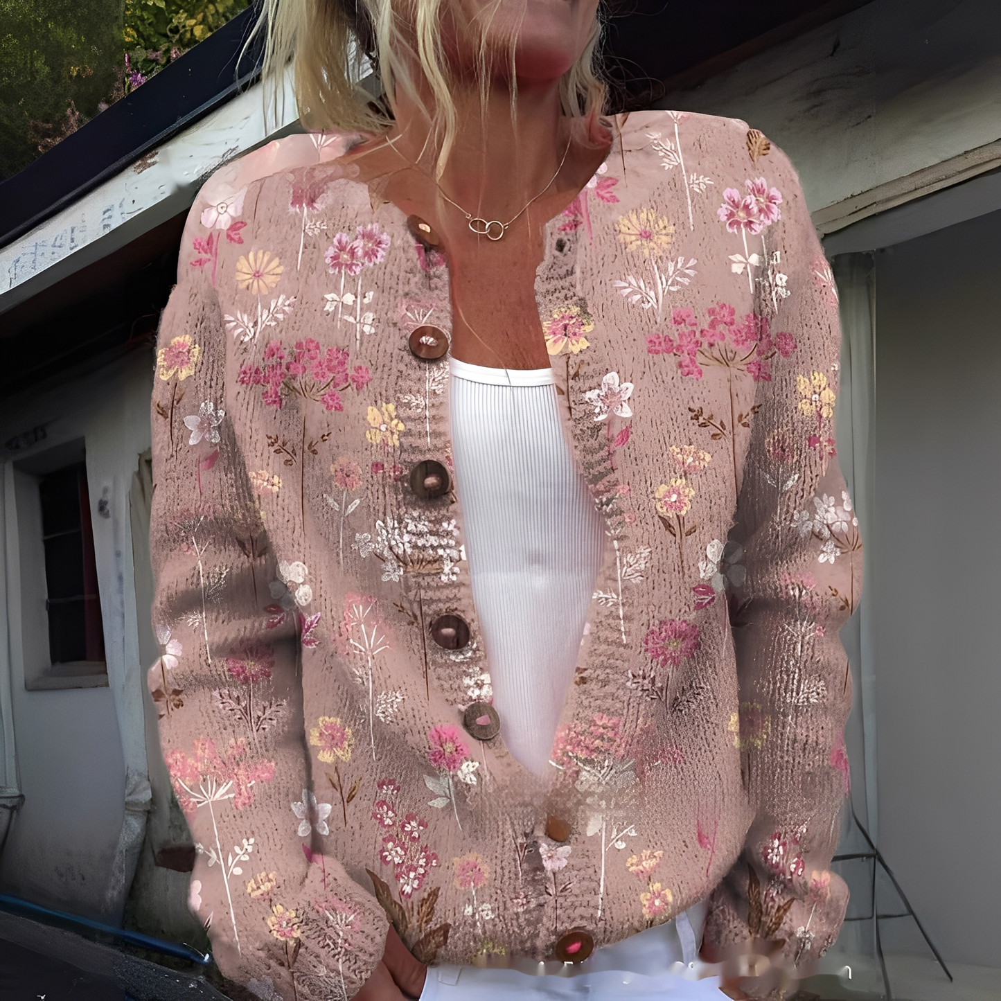Wilda - Stilig, varm cardigan med blomstermønster for damer