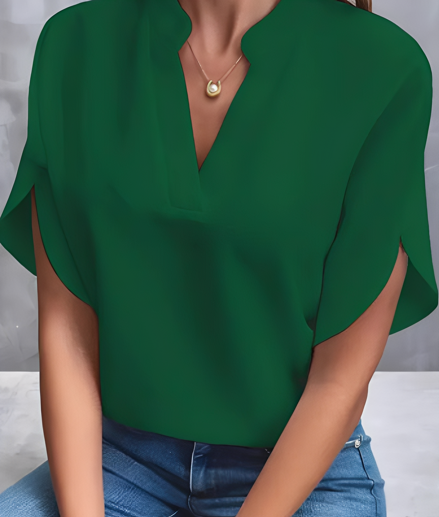 Chantelle - Enkel bluse med V-hals for damer