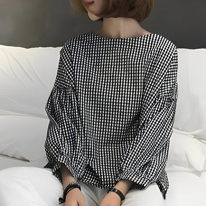 Tahlia - Tilfeldig rutete damebluse med asymmetrisk stil