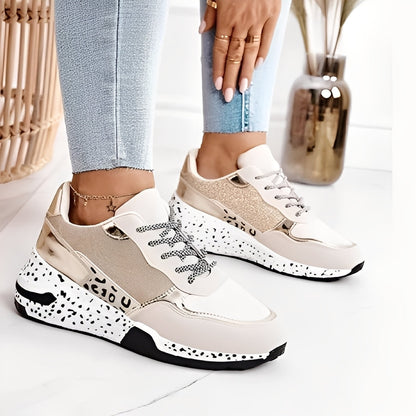 Penelope - Komfortable sneakers med kilehæl for damer