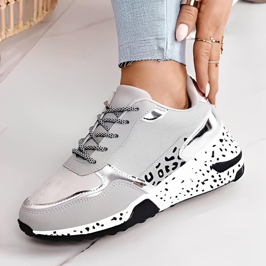 Penelope - Komfortable sneakers med kilehæl for damer