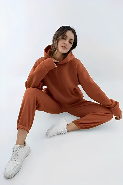 Adelia – Enfarget Hoodie-Set