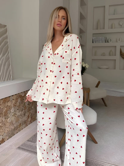 Lola – Elegant pyjamas med hjertemotiver