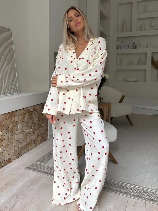 Lola – Elegant pyjamas med hjertemotiver
